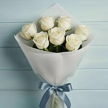 Букет 7 Белых роз Эдлесс Лав в Чуфарово
