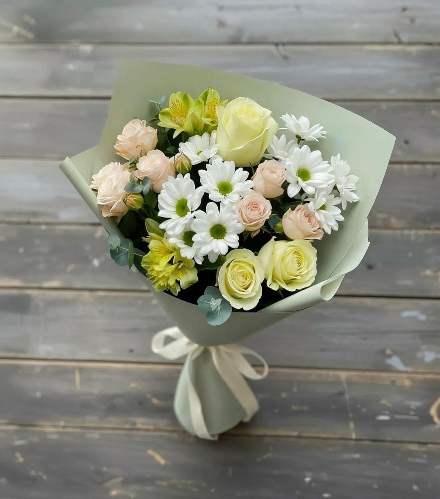 Букет цветов из: Альстромерии, Розы и Хризантемы в Чуфарово