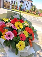 Букет цветов из:  Герберы #REPLACE_PRED# Чуфарово