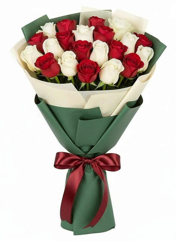 Букет Микс из красных и белых роз в Чуфарово