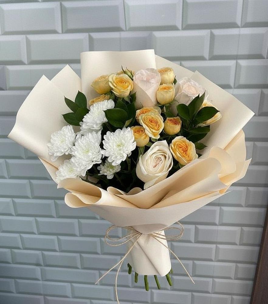 Букет цветов из: Розы и Хризантемы в Чуфарово