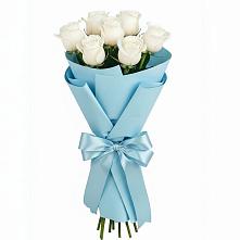 Букет 7 белых роз Проуд в Чуфарово