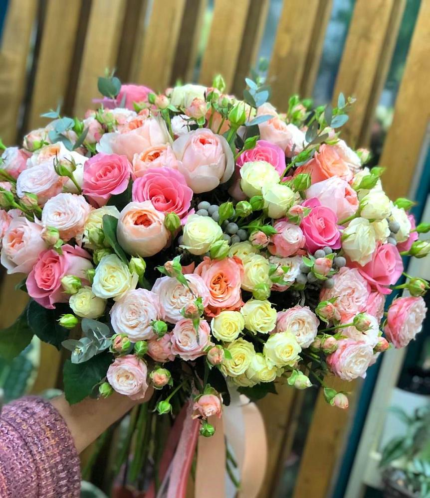 Букет цветов из: Розы в Чуфарово