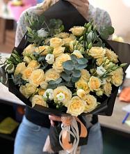 Букет цветов из:  Розы и Лизиантусы #REPLACE_PRED# Чуфарово