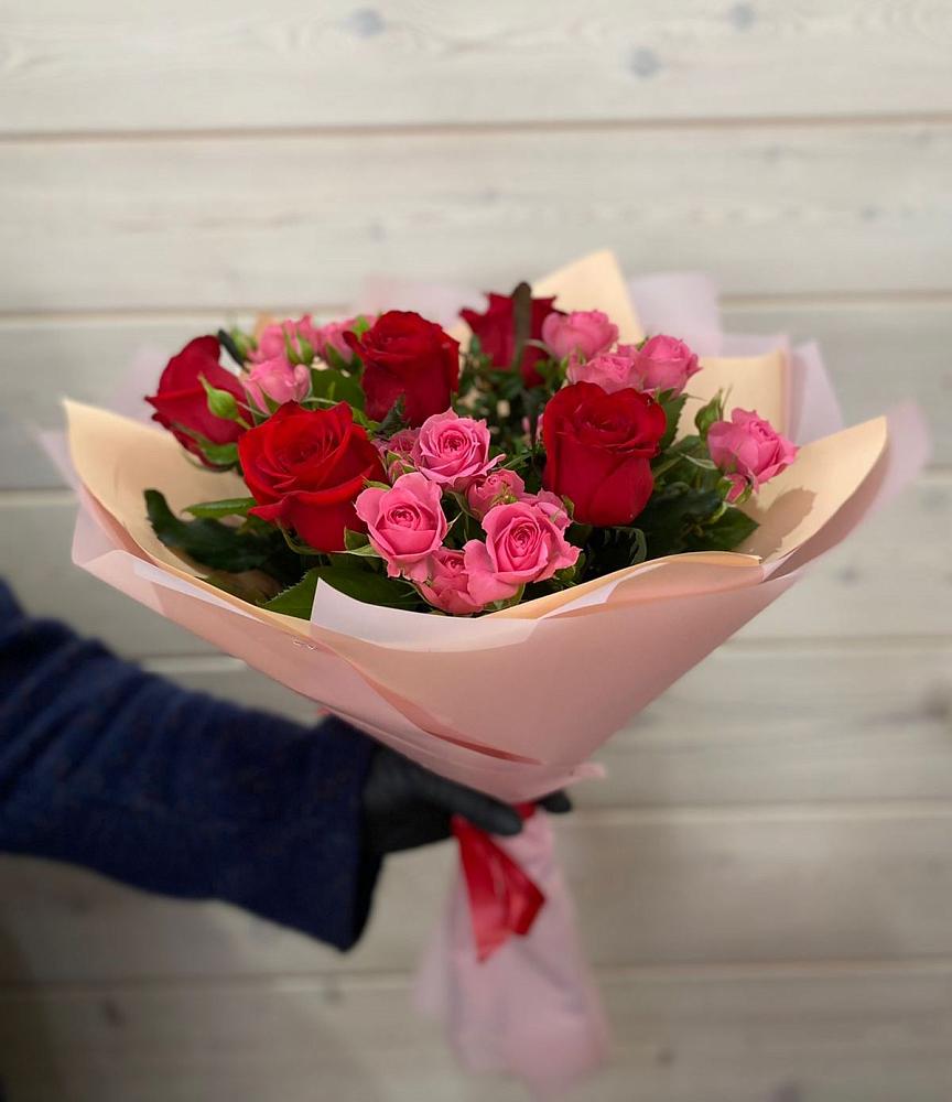 Букет цветов из: Розы в Чуфарово